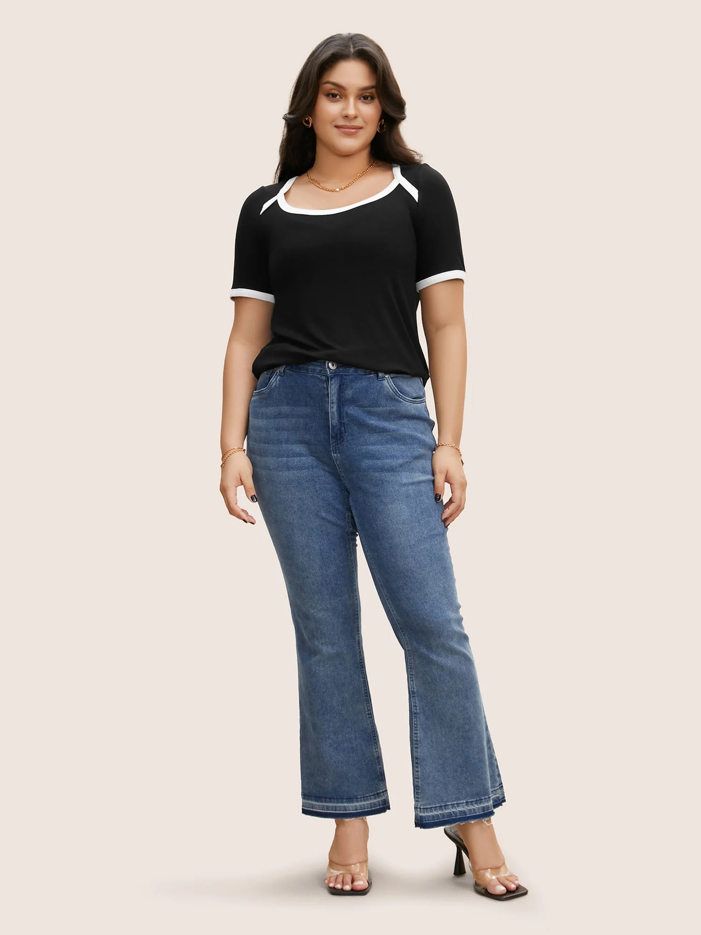 Asymmetrical Neck Contrast Trim Pit Strip T-shirt
