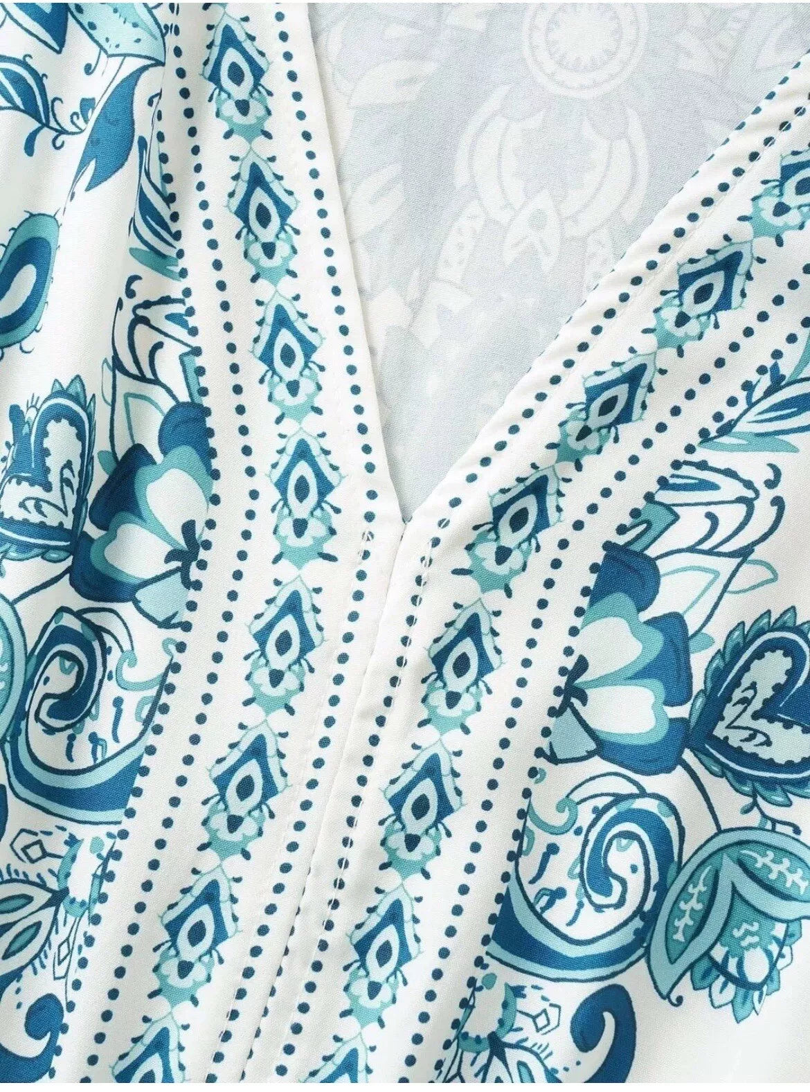 Bandana Print Ruffle Sleeve V-Neck Pocket Knee Dress